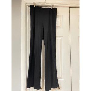 Neiman Marcus Exclusive size Med leggings small flare